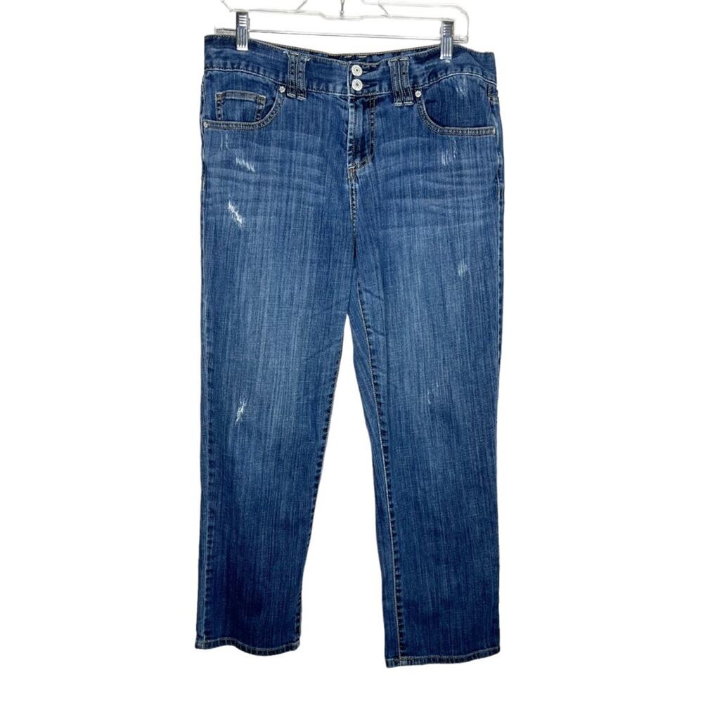A.N.A. / medium wash lightly distressed high rise boyfriend jeans / 6